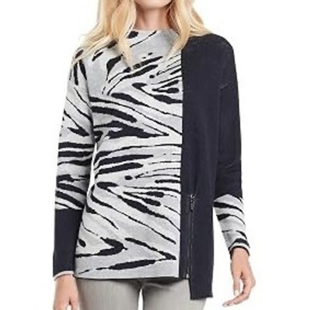 NIC+ZOE Zebra Print Asymmetric Side Zip Sweater, Navy Gray Medium | Edgy Modern